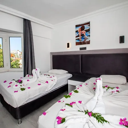 Sincerity 4* マルマリス